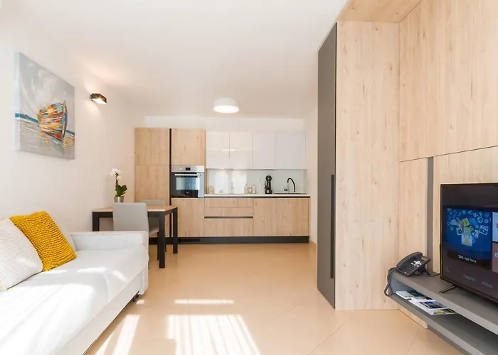 Apartma Palma Апартаменты Умаг